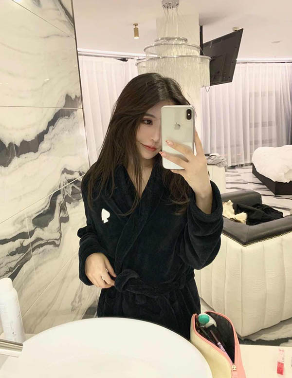 东京援交女模特